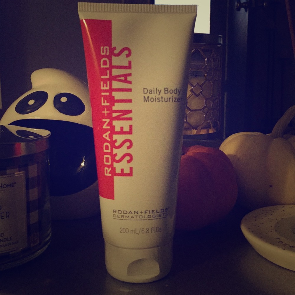 Rodan+Fields Essentials Daily Body Moisturizer